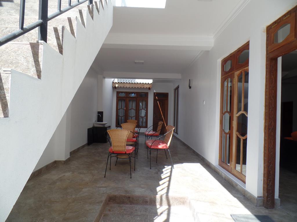 Kandyan Bluestar Villa Exterior foto