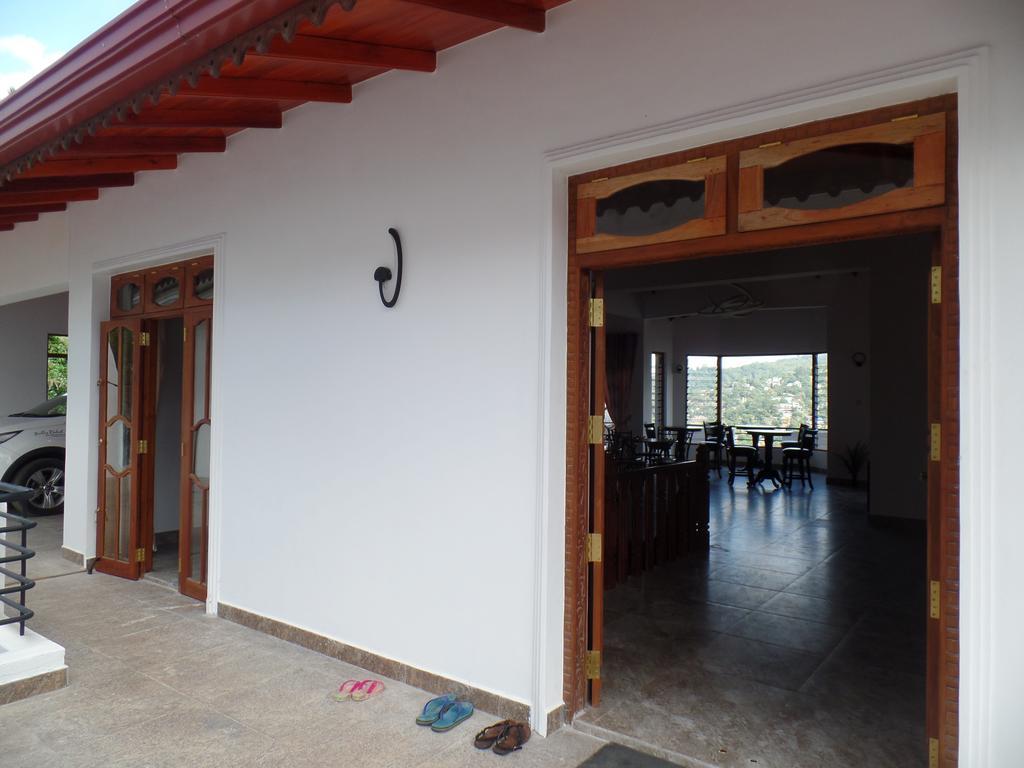 Kandyan Bluestar Villa Exterior foto