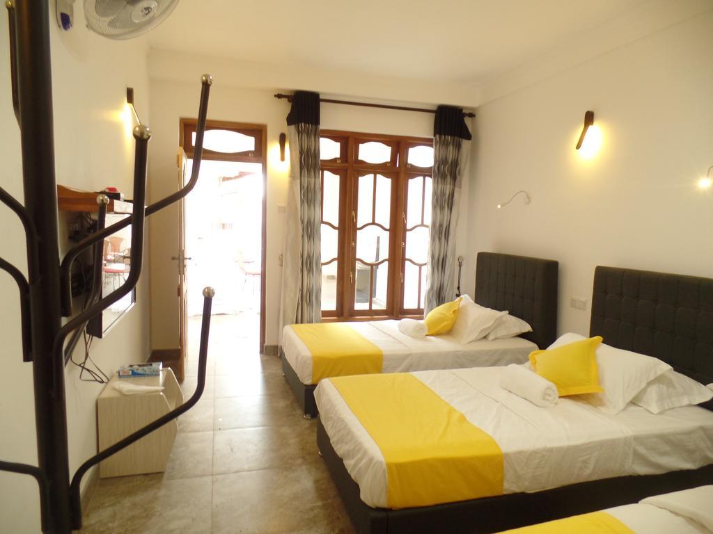 Kandyan Bluestar Villa Exterior foto