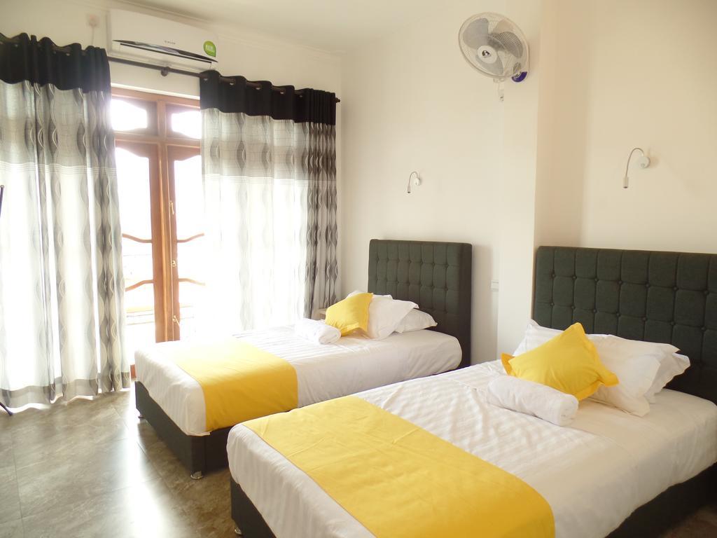 Kandyan Bluestar Villa Exterior foto